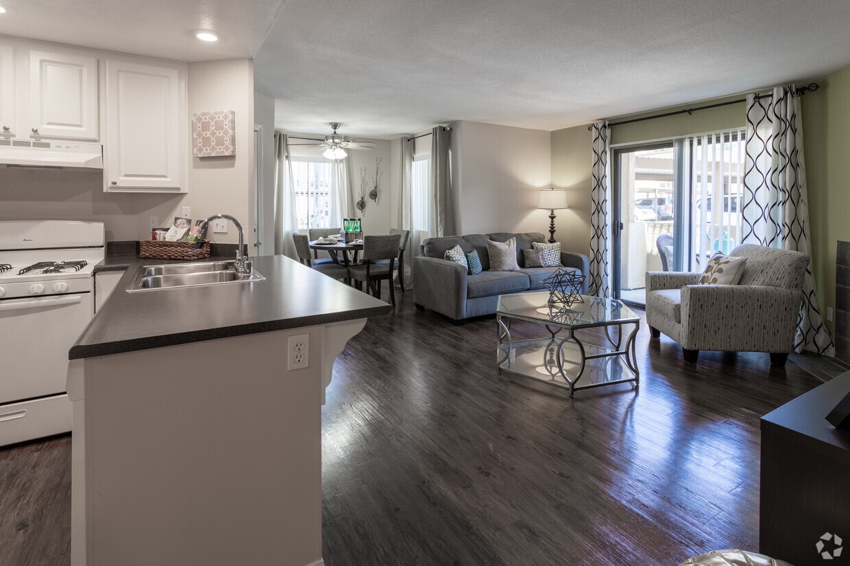 Gables Alta Murrieta: A Highly Rated Apartment Complex with Top-notch Amenities