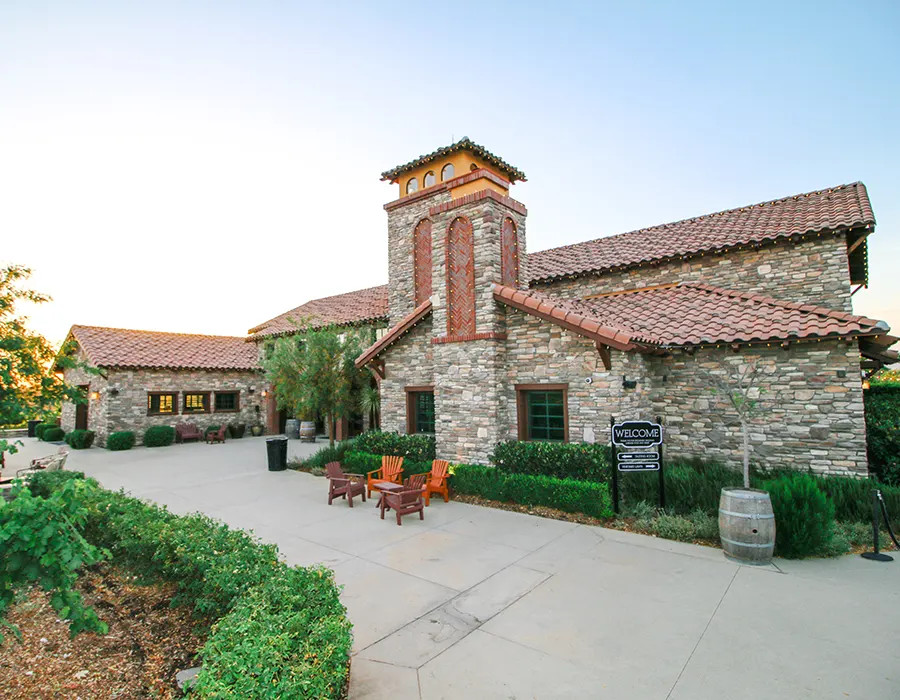 Lorimar Vineyards & Winery – A Perfect Combination of Wine and Music