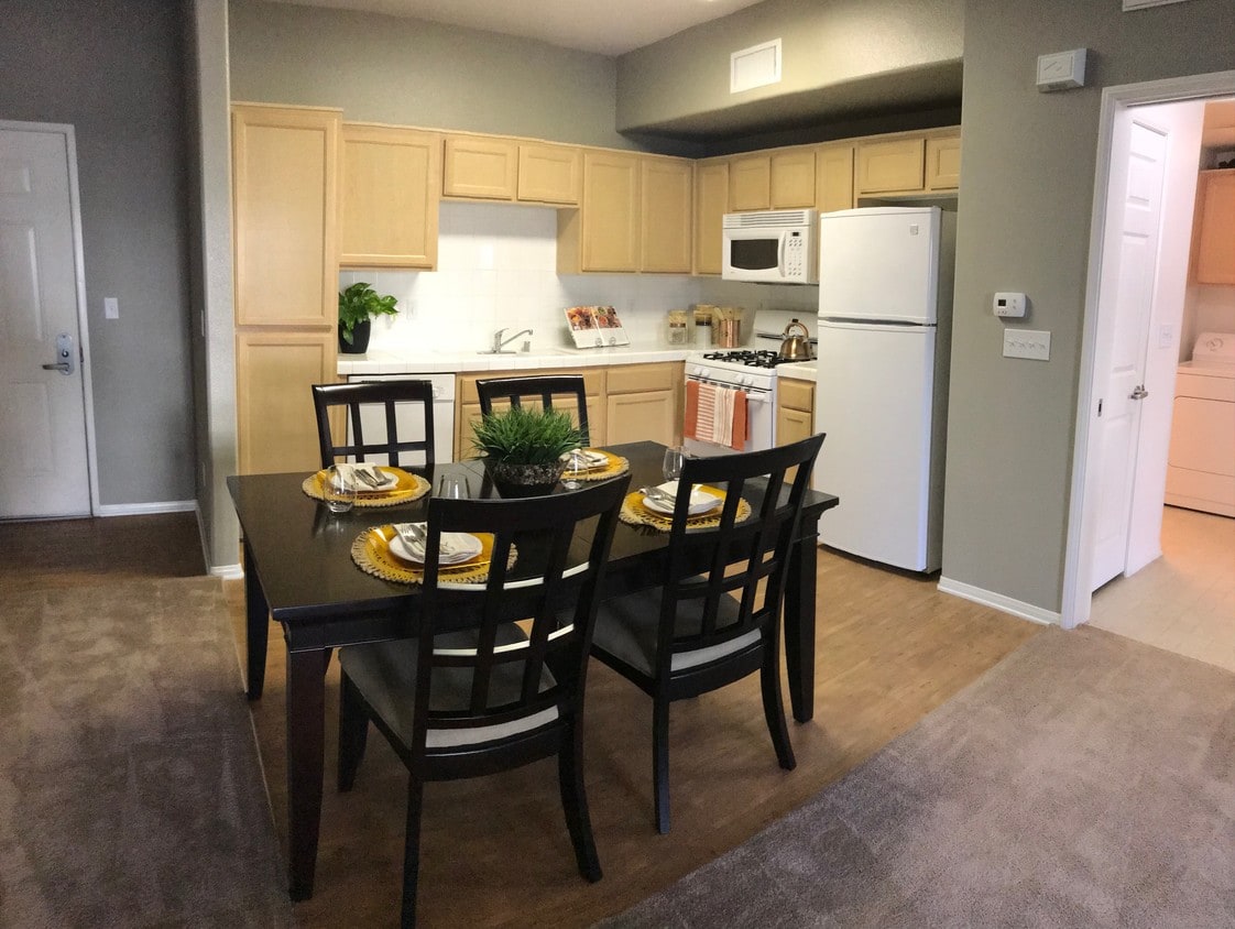 Hilltop at Winchester Creek: A Modern Living Experience in Murrieta, CA